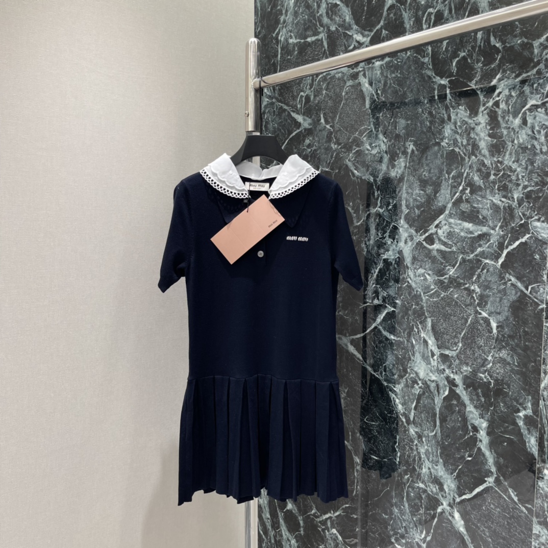 skirts and dresses
